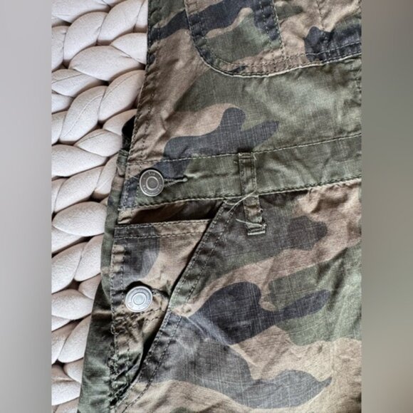 TNA Camouflage Overalls - XS - Picture 9 of 12